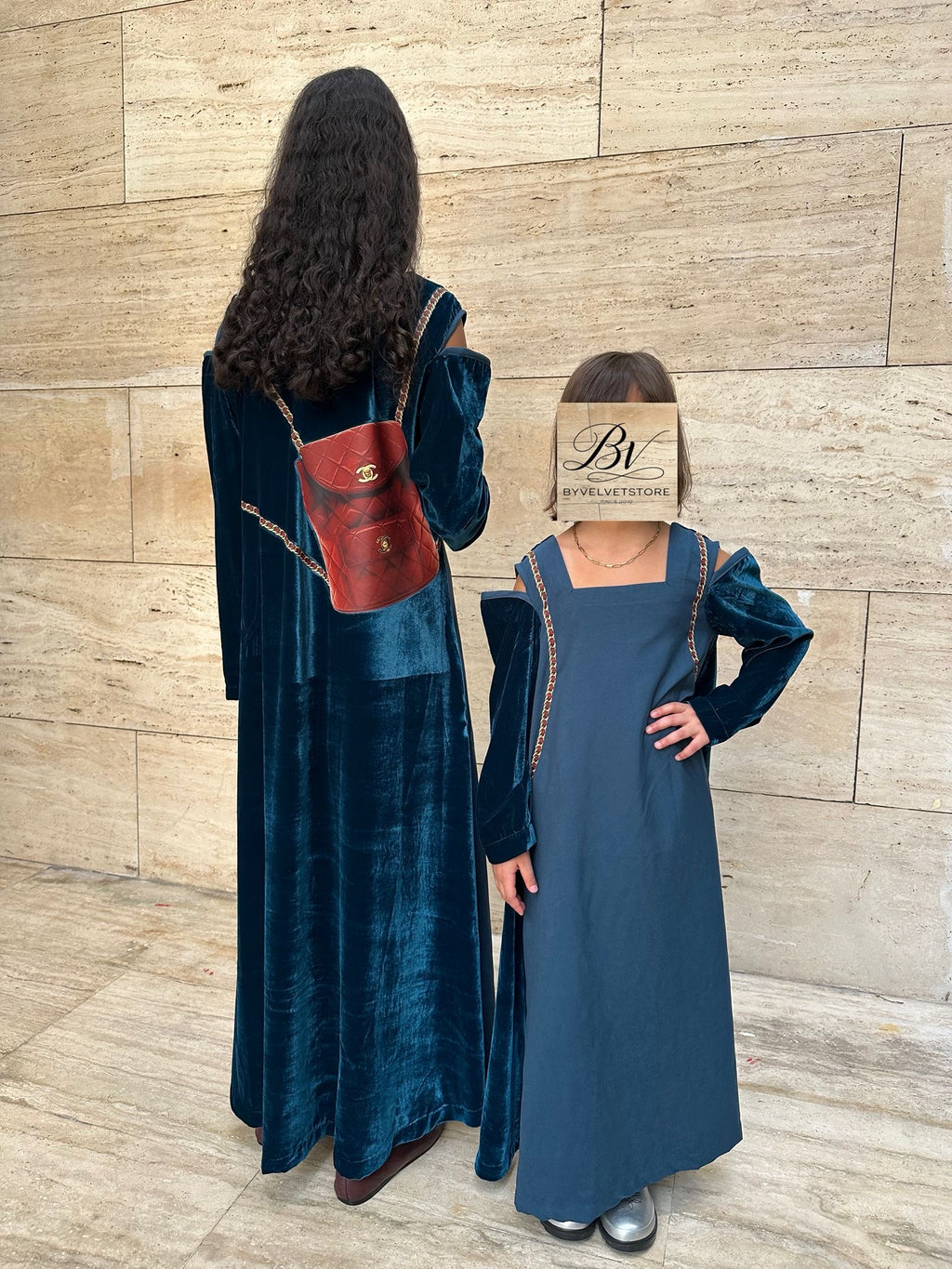 Off shoulder velvet blue kaftan