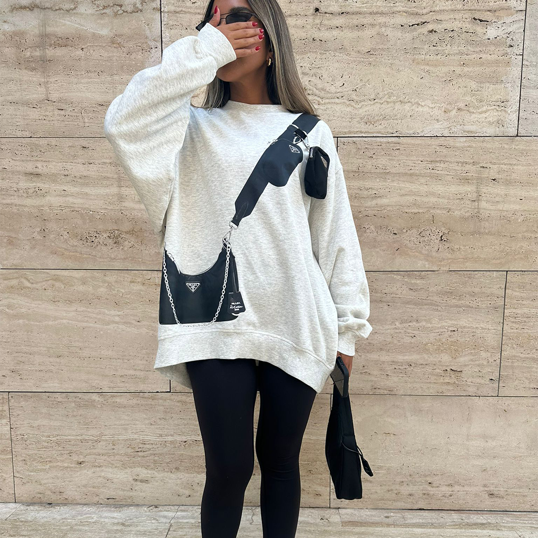 Fancy hanging bag sweater